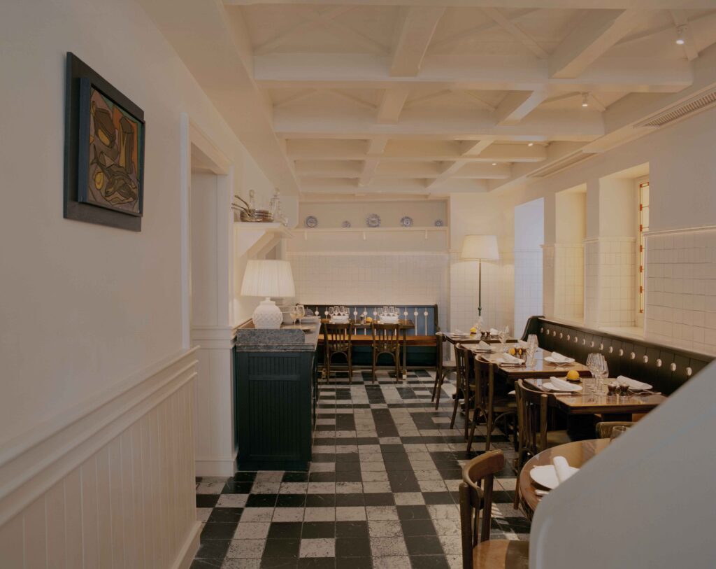 La brasserie l'Émil, le restaurant du Château Voltaire à Paris
