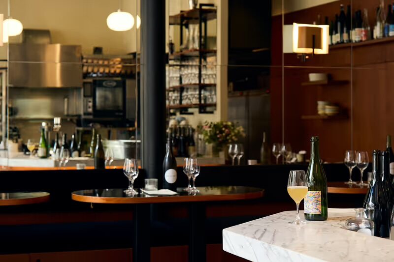 Trouble wine bar paris
